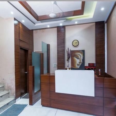 Hotel Brown Ludhiana Ngoại thất bức ảnh